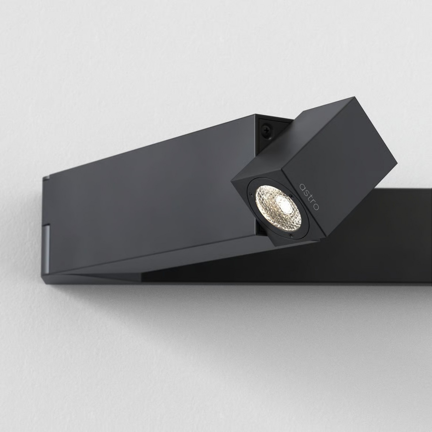 Бра Astro Tosca 1157019