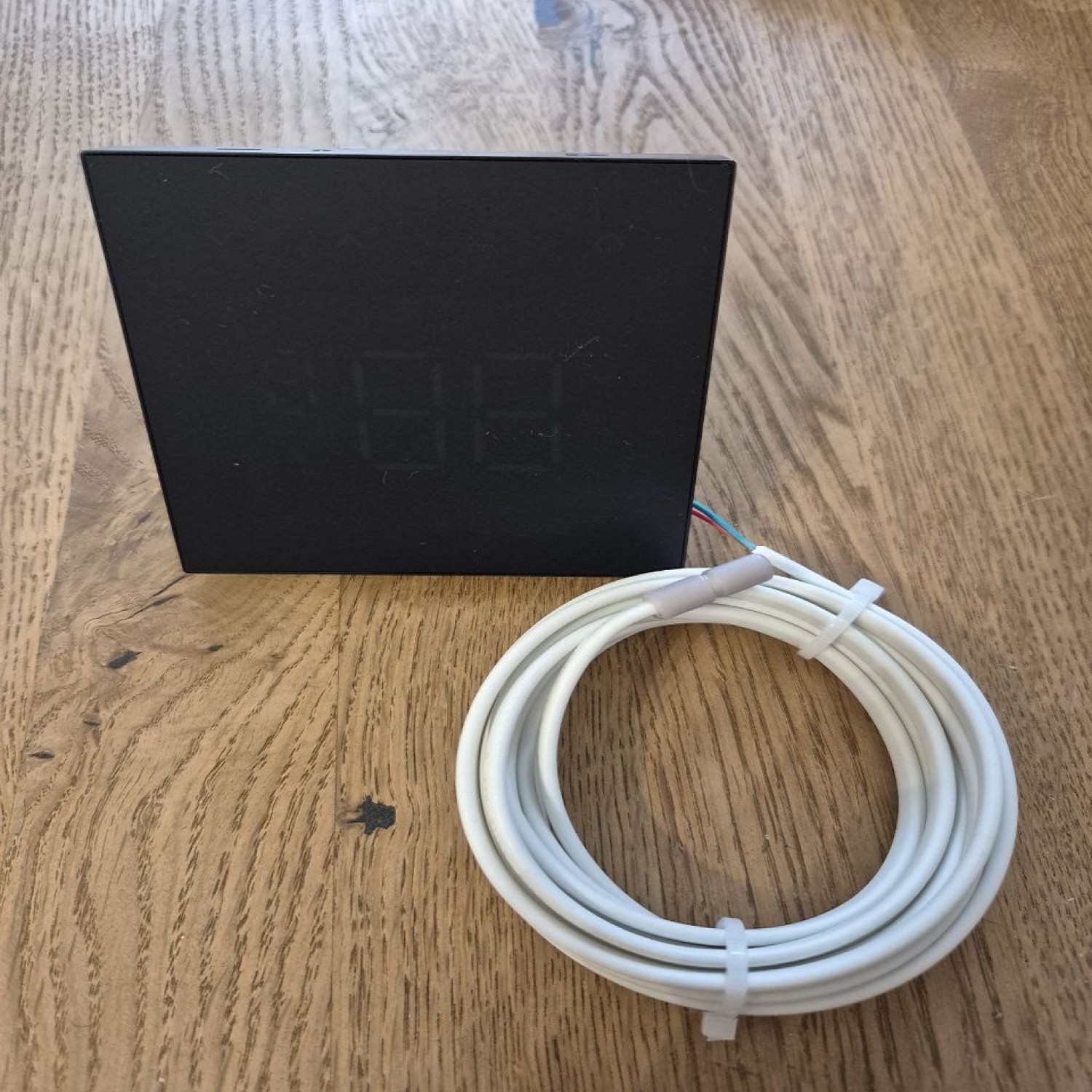 Электрофурнитура Elekomp Pro Термостат ELP410BK