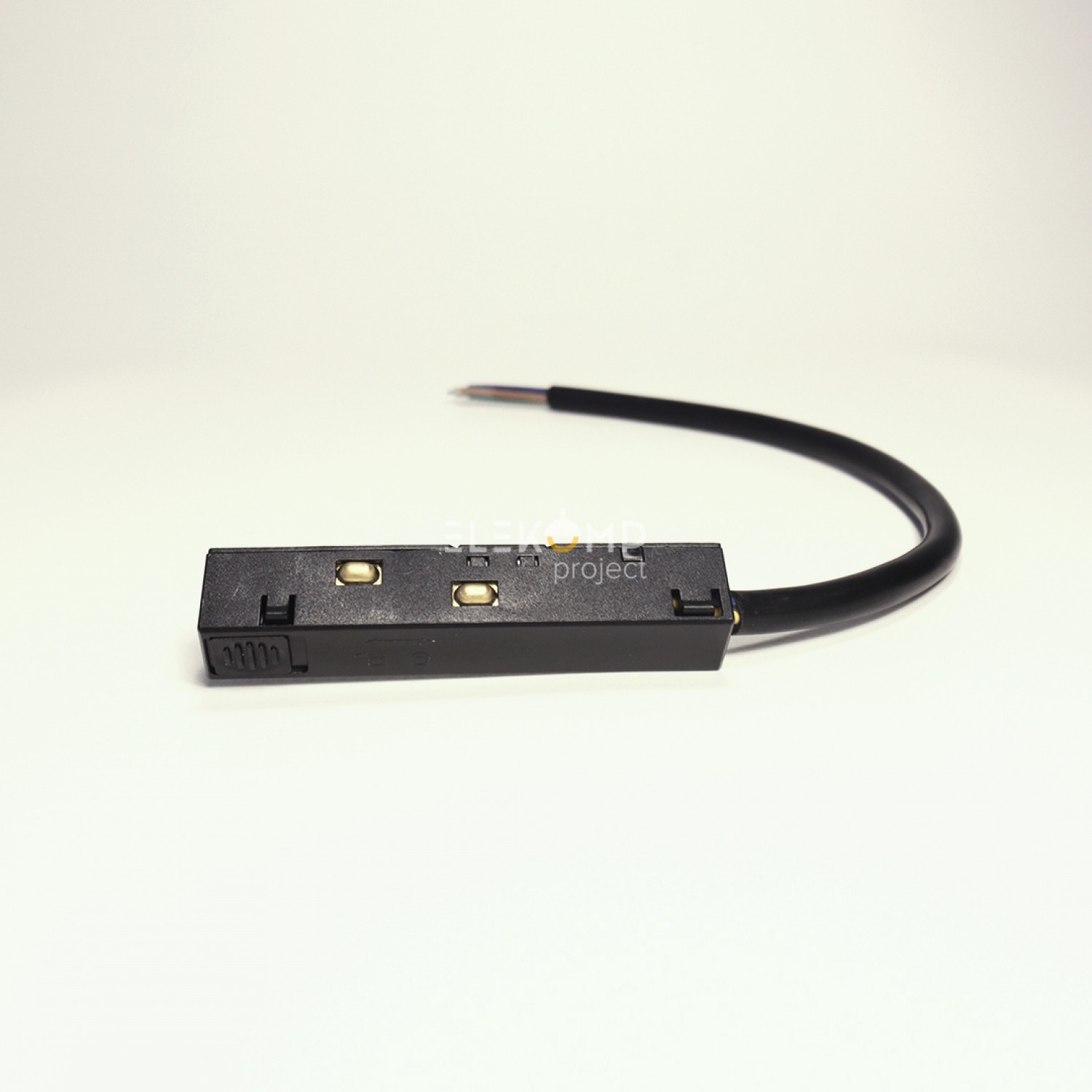 alt_image Компонент 27 Elekomp Track Конектор введення з кабелем 24В 247119