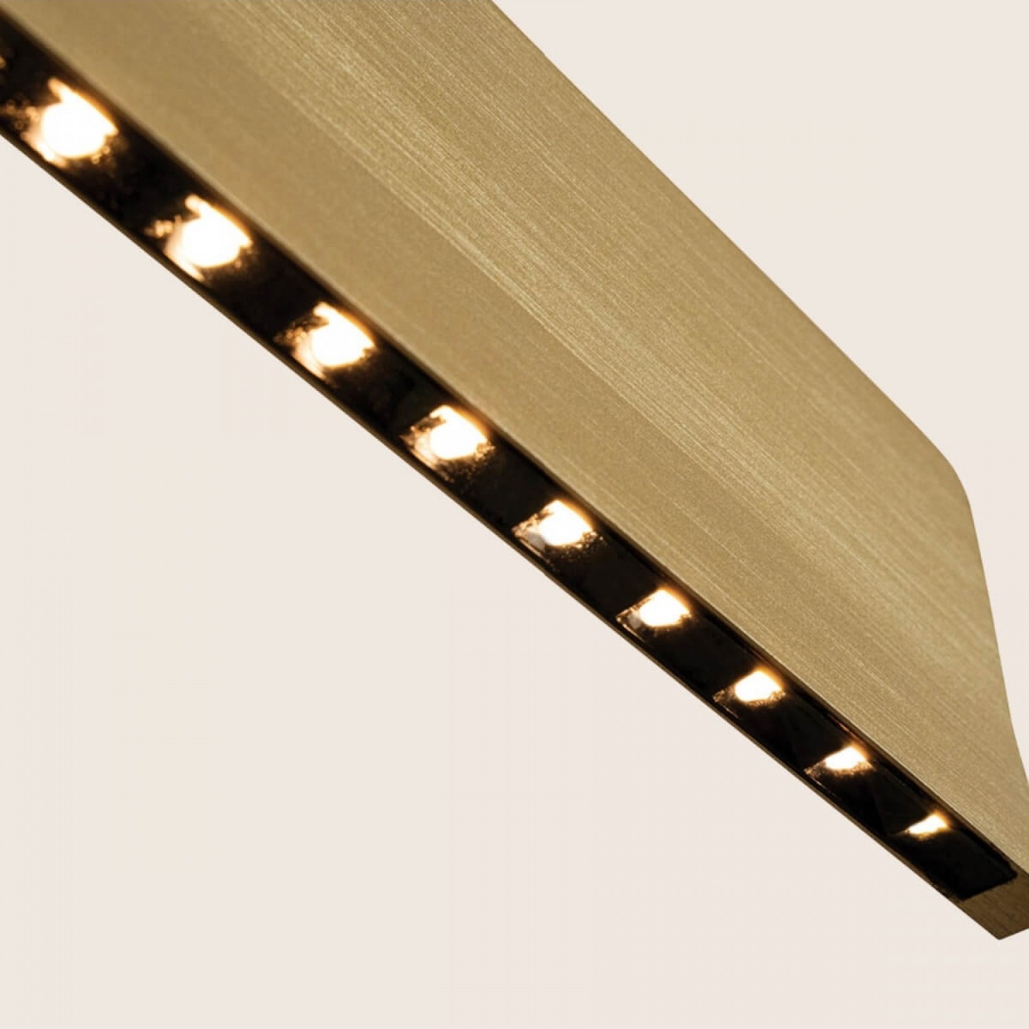 Линейный светильник ZAMBELIS Lights 25196