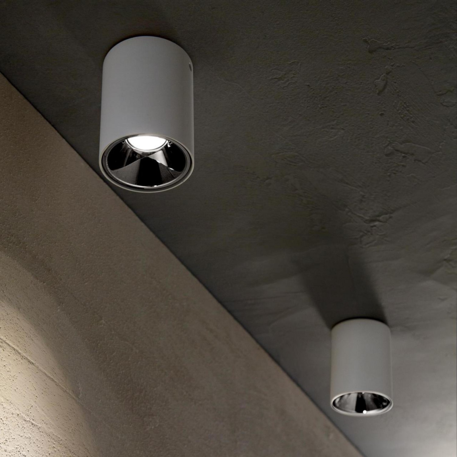 Точковий світильник Ideal Lux NITRO 10W ROUND NERO 206004