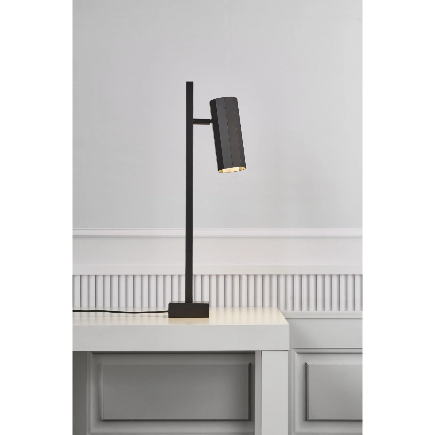 Настольная лампа Nordlux Alanis  | Table | Black 2213455003