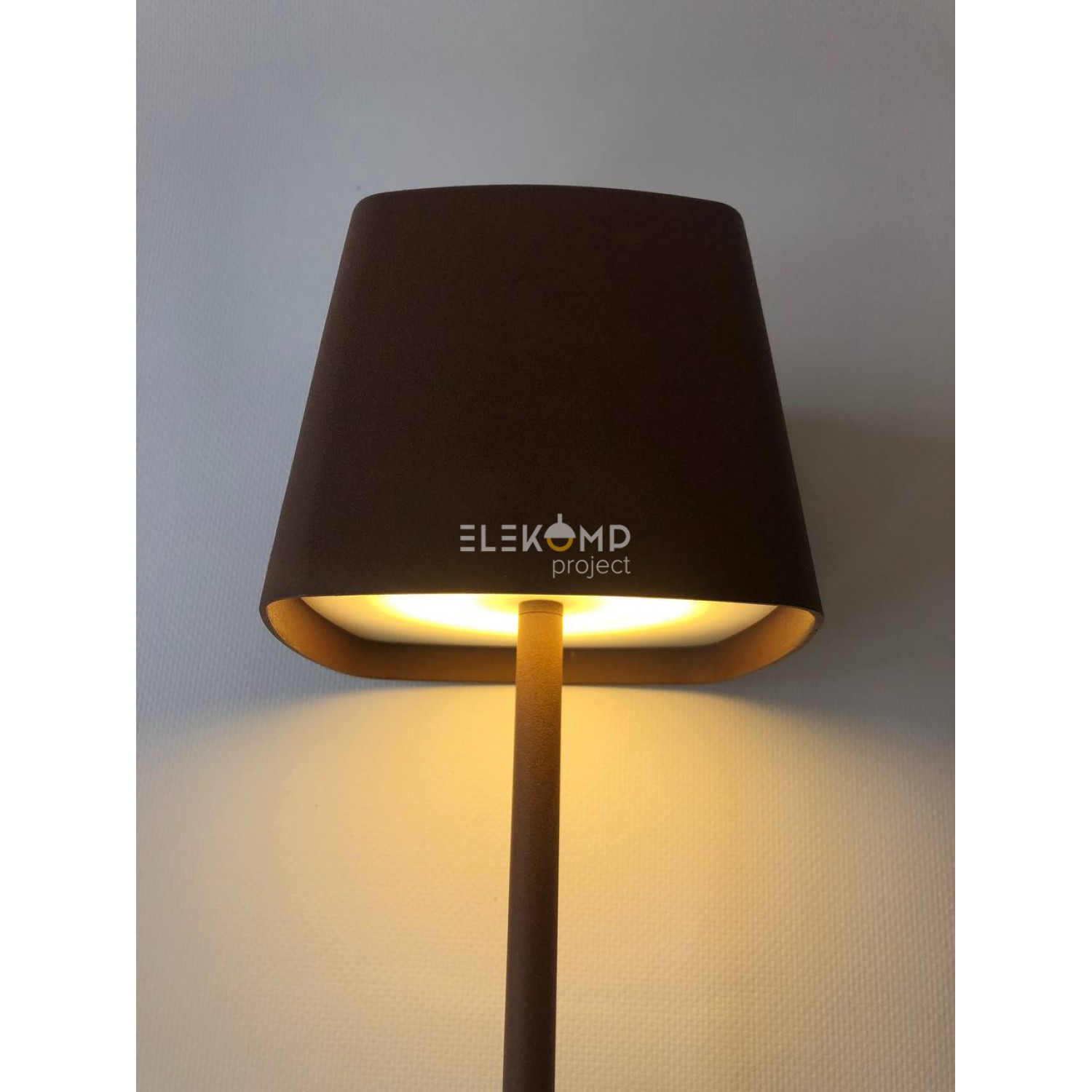Настольная лампа Friendlylight Nordic SQ FL8016