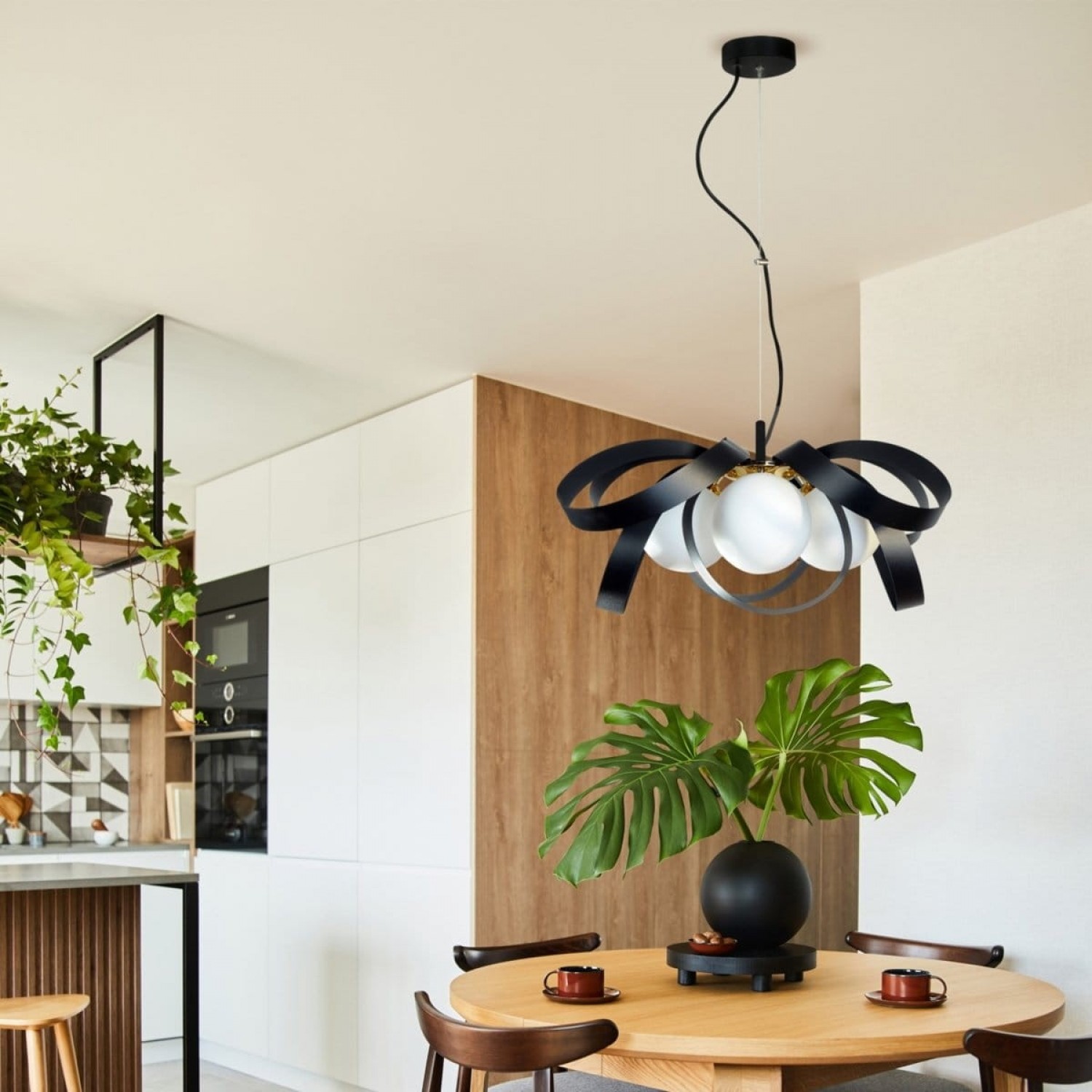 Подвесной светильник Zuma Line NELA 1139