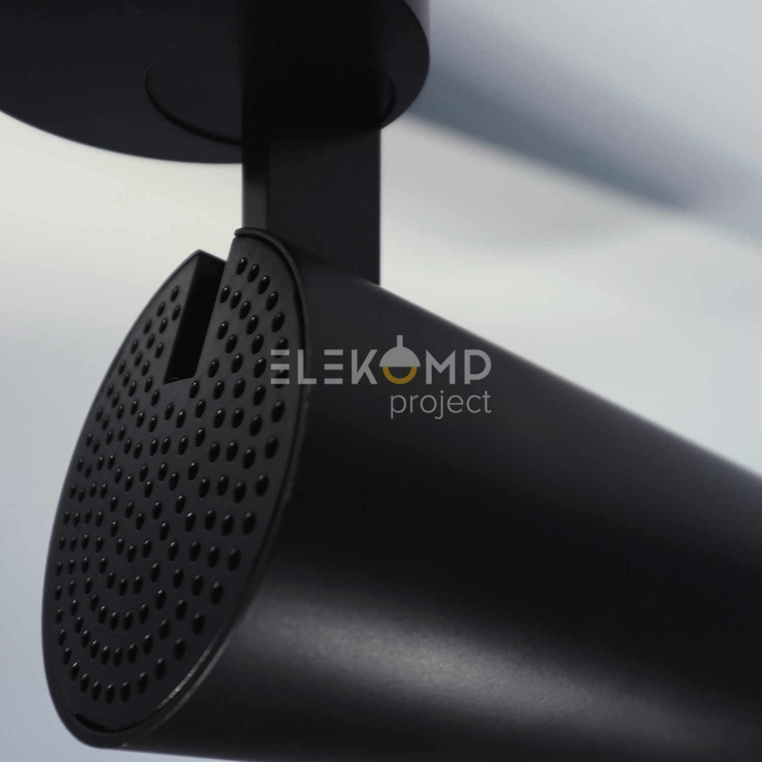 Спот Elekomp Pro Spot Long 18w M Premium 246780