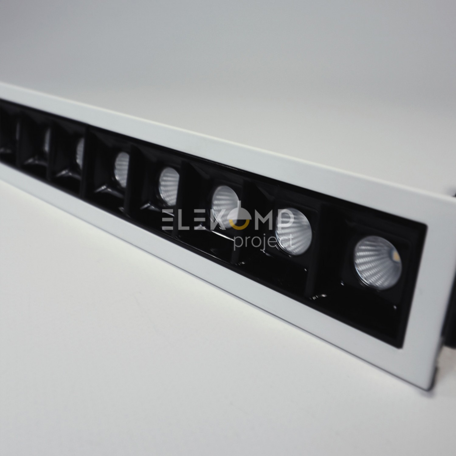 Точковий світильник Elekomp Pro Downlight Premium 24w Line 244585