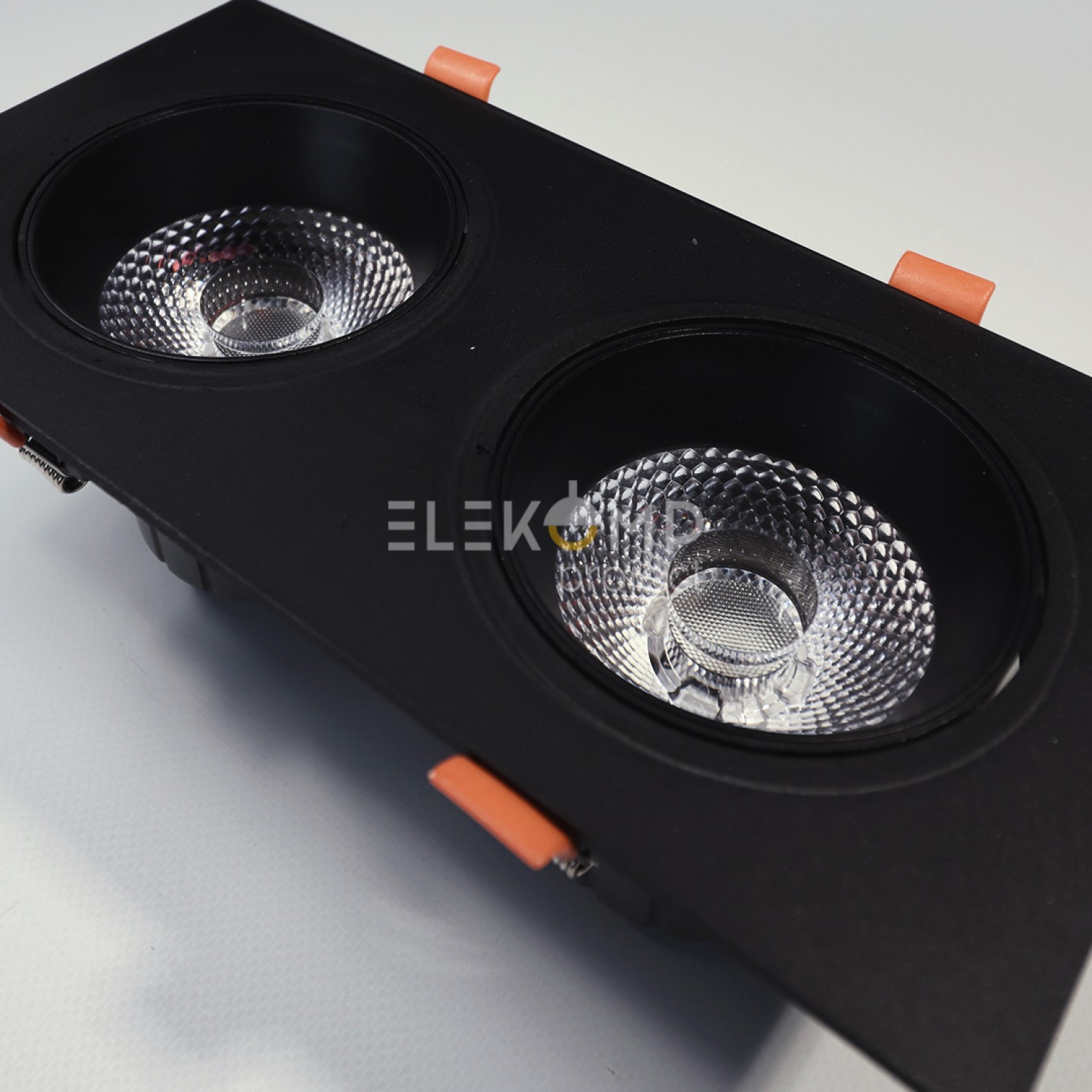 alt_image Точечный светильник Elekomp Pro Downlight Premium 2x12w SQ 153738