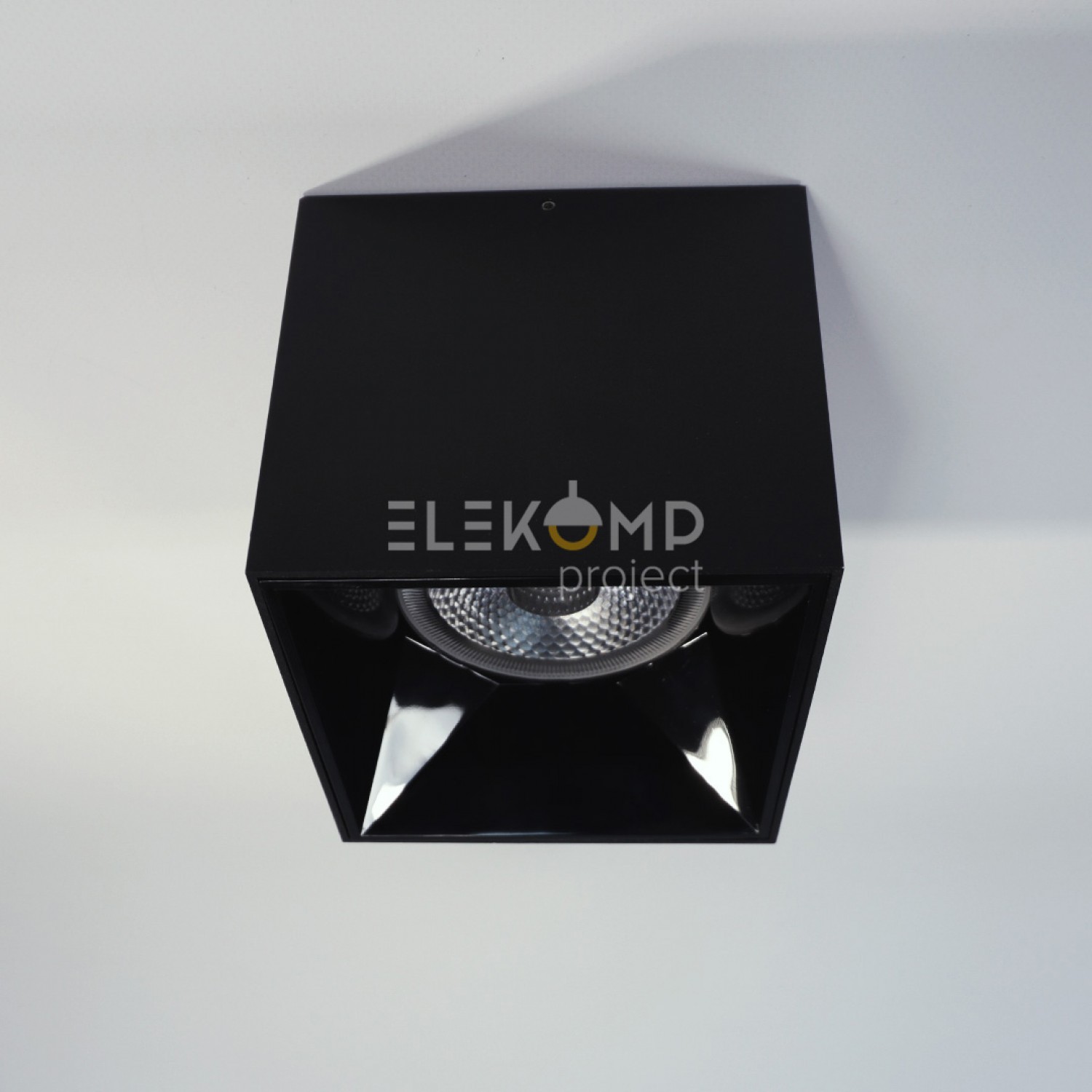 Точечный светильник Elekomp Pro Tube Architectural 7w SQ Premium 246745