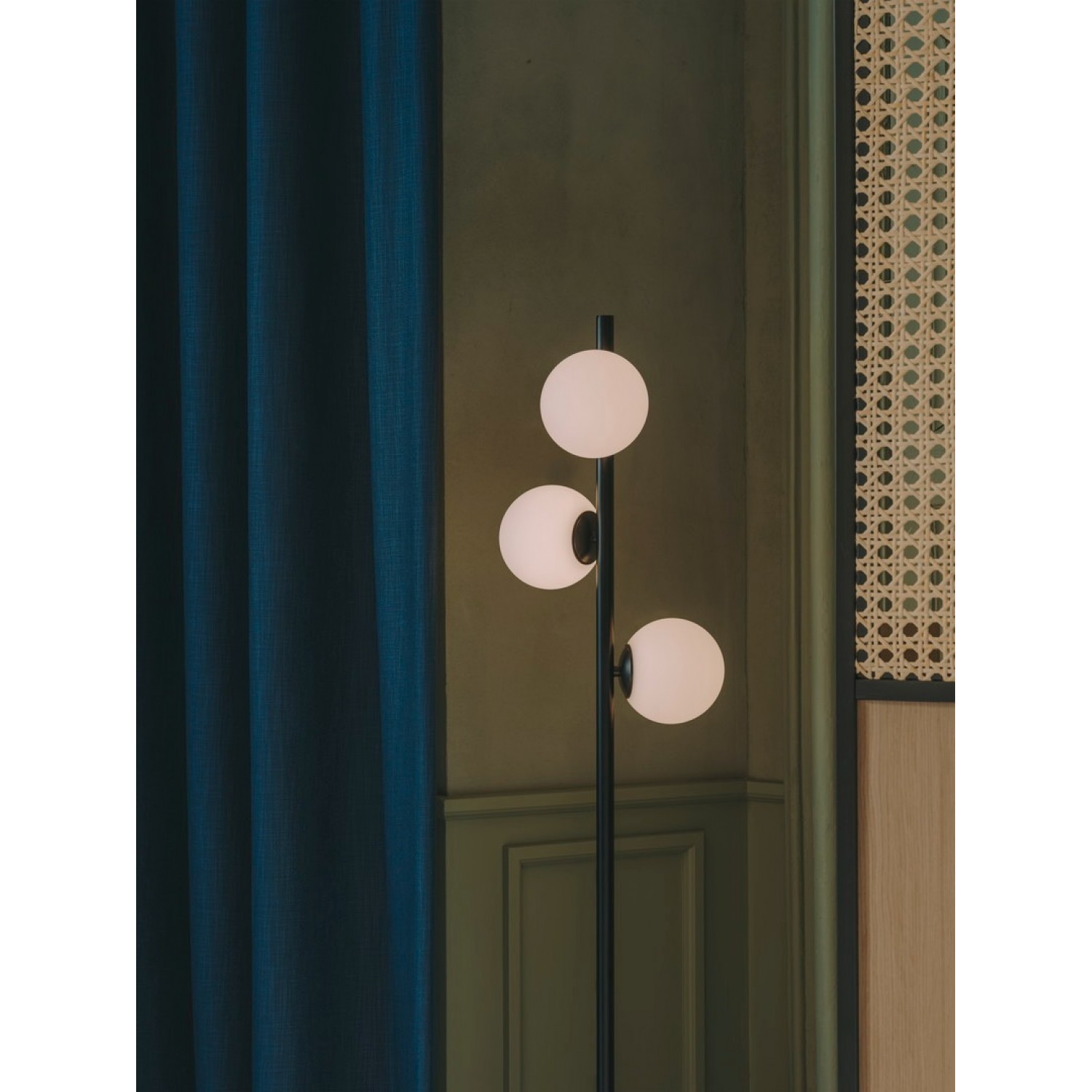 Торшер LEDS C4 Perlina 25-A076-60-60