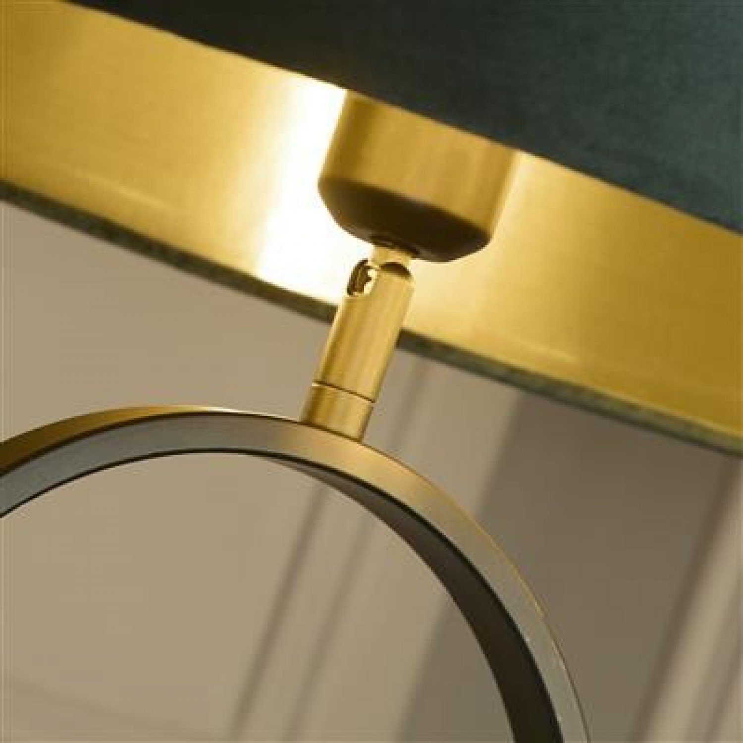 Торшер SearchLight  EU95101GR