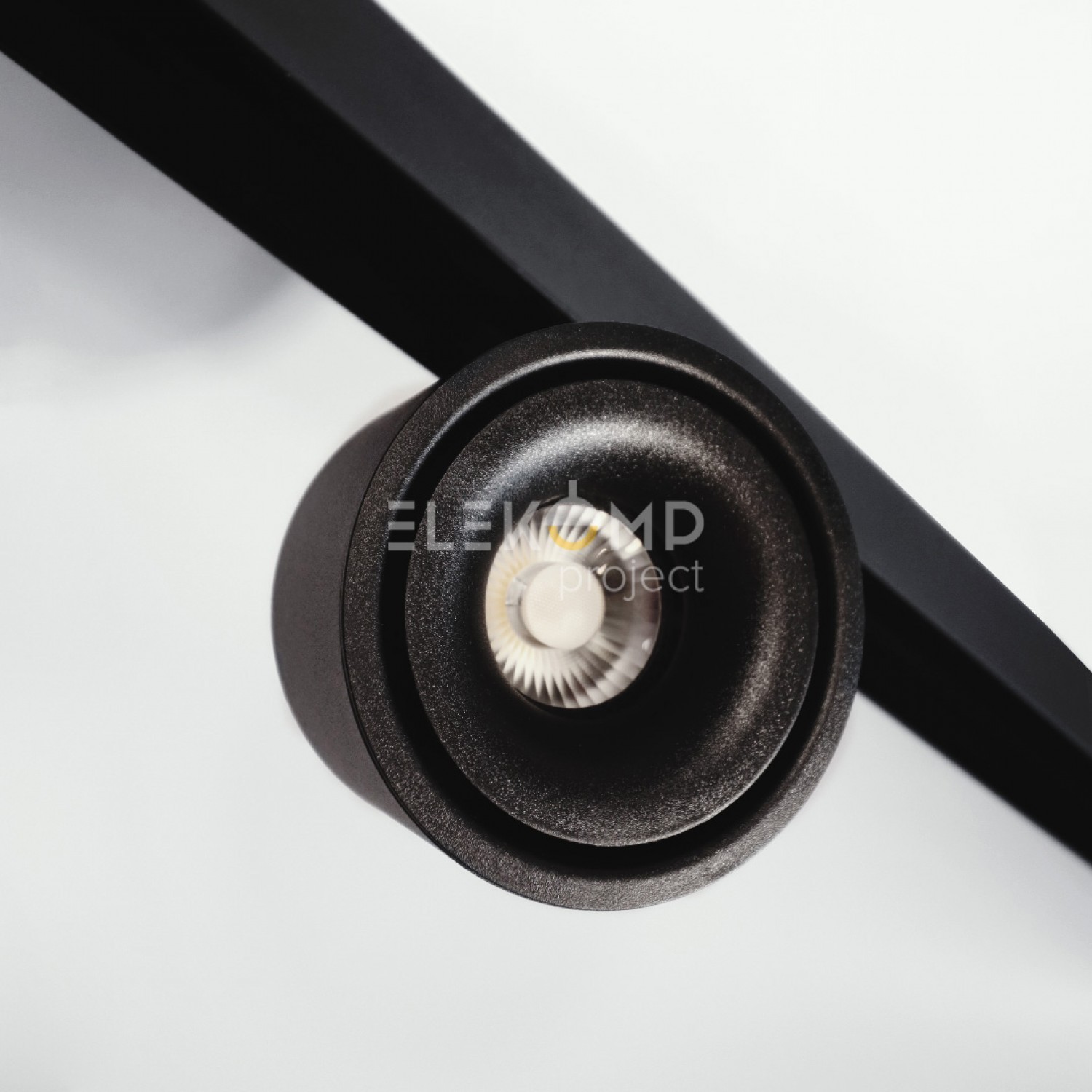 alt_image Трековый светильник Elekomp Track Светильник Спот 2700К-5700K WIFI / Tunable White 246321