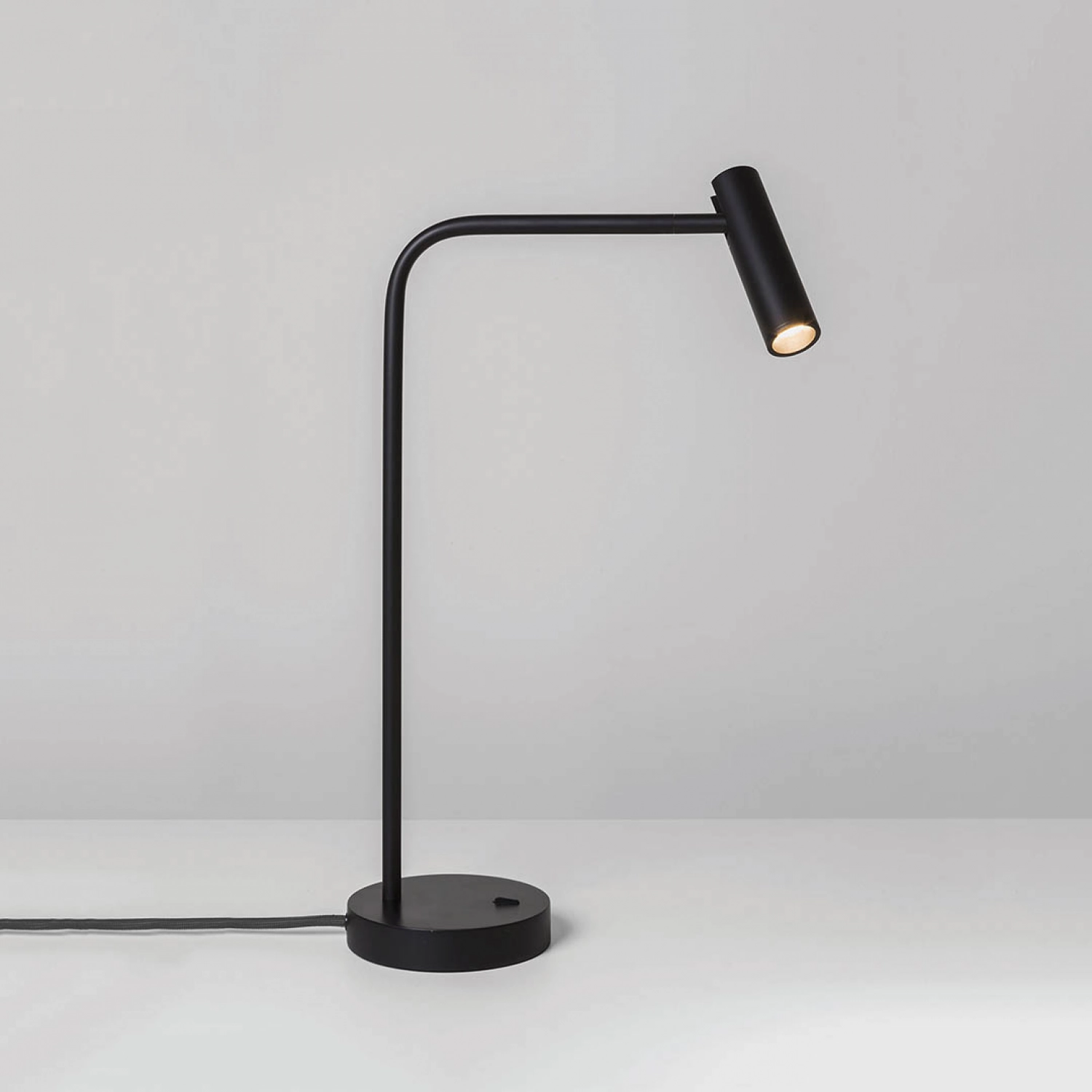 Настольная лампа Astro Enna Desk LED 1058006 alt_image Настольная лампа Astro Enna Desk LED 1058006